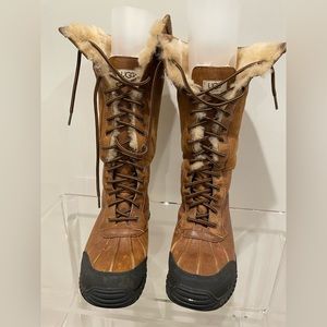 EUC waterproof shearling boots